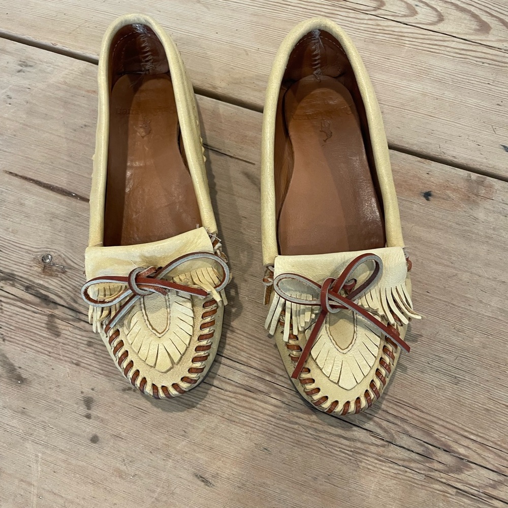 True Vintage Polo Ralph Lauren Moccasins in size 7